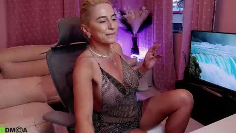 Carrie online show from April 2026 03:31:02 AM