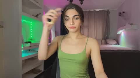 Carry online show from February 2025 10:37:02 AM