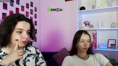 Snapshot of casey_meow_ chatting on June 2026 08:39:01 AM casey_meow_ online show from June 2026 08:39:01 AM