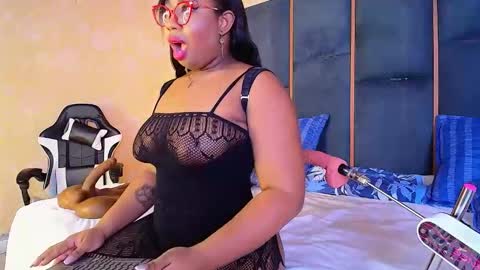 Casey online show from October 2025 01:44:01 PM