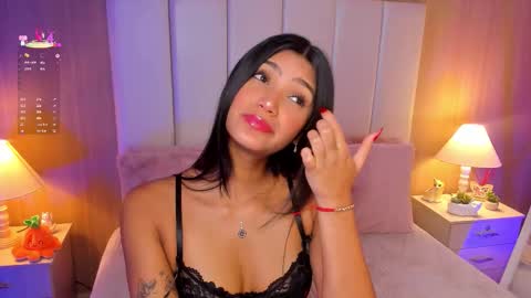 Casey Pierce  New Account online show from September 2025 07:46:02 PM