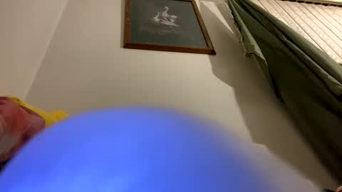 Cash Couple online show from October 2025 02:01:02 AM