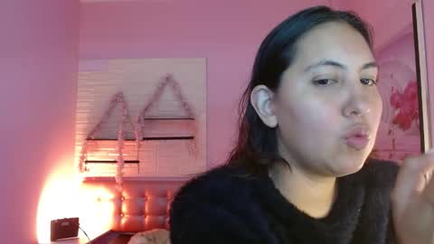 Snapshot of cassandra_ruizz chatting on November 2025 09:46:02 PM 573215024606 online show from November 2025 09:46:02 PM