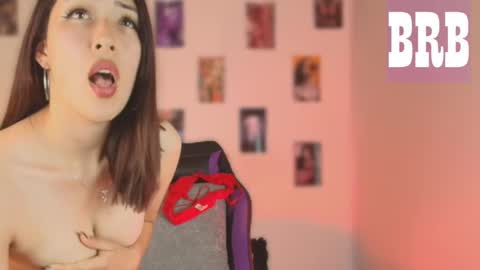 Casie  online show from November 2025 05:28:02 AM