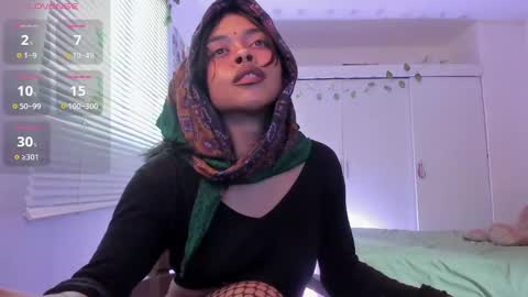 cASSie online show from December 2024 07:54:02 PM