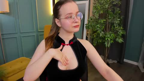 assie online show from December 2024 01:17:01 AM