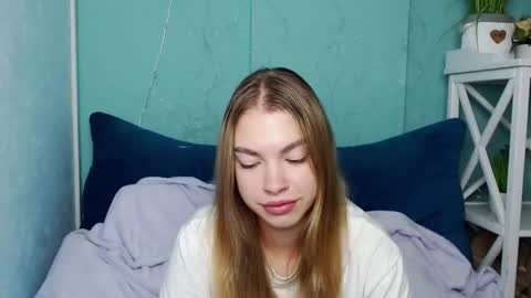 Snapshot of cassiedii chatting on September 2025 05:28:02 AM Tina online show from September 2025 05:28:02 AM