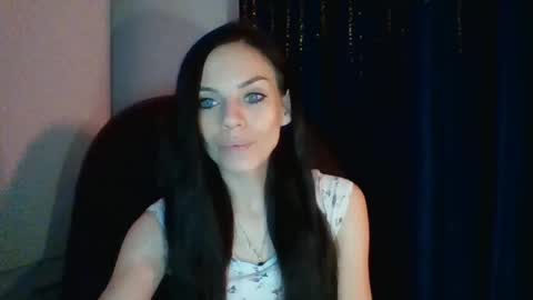 Cassie online show from October 2025 06:16:01 PM