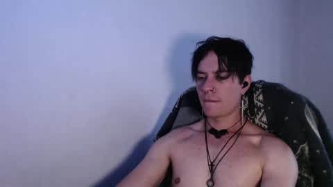 Juan online show from October 2025 09:37:01 PM