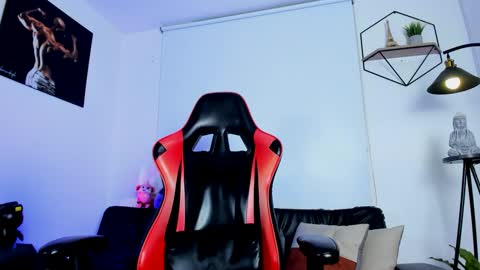 Matheo Brown online show from January 2025 08:25:02 PM