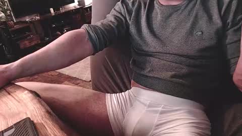 Snapshot of casual_chris chatting on October 2025 02:22:02 AM fickschnitten online show from October 2025 02:22:02 AM