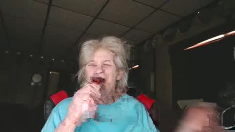 cat online show from December 2024 05:05:02 PM