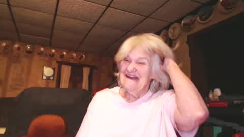 cat online show from December 2024 09:40:01 PM