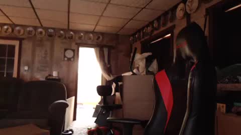 cat online show from September 2025 03:34:01 PM