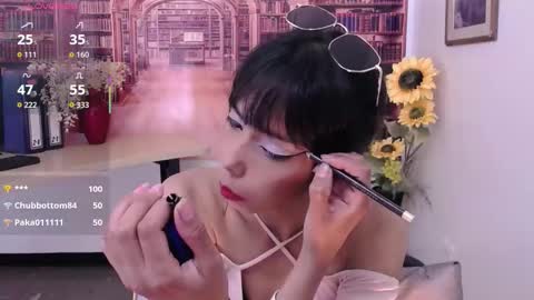 Snapshot of catalella_ar chatting on September 2025 03:19:02 AM Queen Catalella online show from September 2025 03:19:02 AM