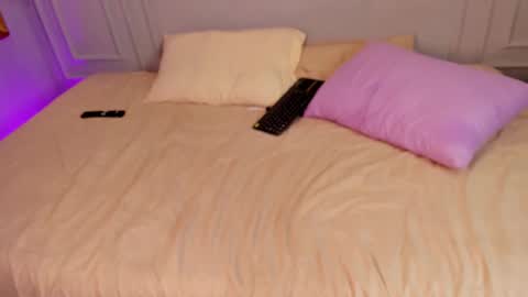 Cataleya online show from September 2025 04:25:02 AM