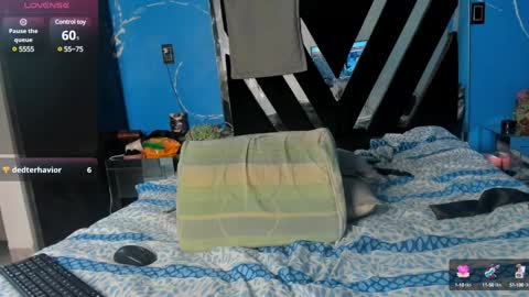 Snapshot of cataleya19__ chatting on December 2024 05:01:01 PM cataleya19__ online show from December 2024 05:01:01 PM