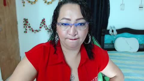 isabel online show from January 2025 02:41:01 PM