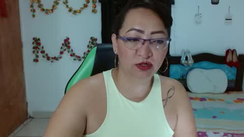 isabel online show from January 2025 09:36:02 AM