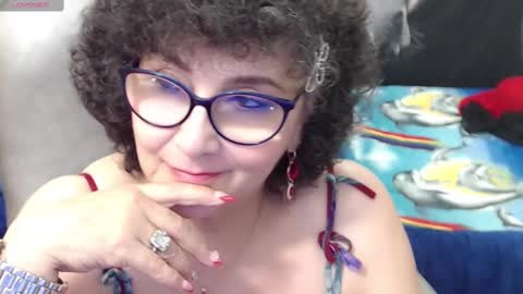 Snapshot of cataleya_mom_ chatting on February 2025 05:23:01 AM cataleya online show from February 2025 05:23:01 AM