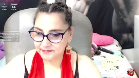 Snapshot of cataleya_mom_ chatting on March 2025 08:10:02 AM cataleya online show from March 2025 08:10:02 AM