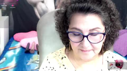 Snapshot of cataleya_mom_ chatting on March 2025 02:43:02 AM cataleya online show from March 2025 02:43:02 AM