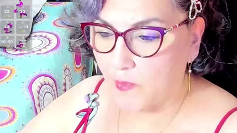 Snapshot of cataleya_mom_ chatting on September 2025 09:11:01 AM cataleya online show from September 2025 09:11:01 AM