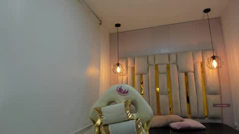 Cataleya online show from October 2025 11:00:01 AM