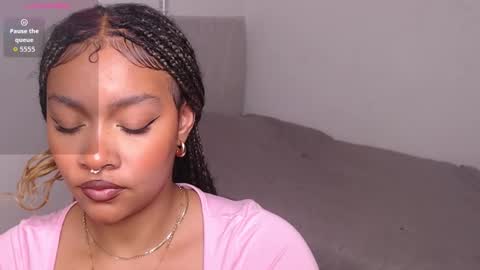 catalina25_t online show from March 2026 06:04:02 PM