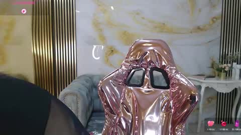 Catalina  online show from November 2025 01:22:02 PM