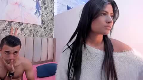 Snapshot of catalina_and_roger chatting on December 2024 10:09:02 PM Cata y Roger online show from December 2024 10:09:02 PM