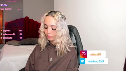 Snapshot of catalina_clark chatting on December 2024 03:31:02 PM Catalina online show from December 2024 03:31:02 PM