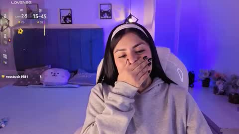 Catalina online show from October 2025 03:07:02 AM