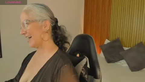 Snapshot of catalina_villan chatting on June 2026 06:50:01 PM C A T A L I N A online show from June 2026 06:50:01 PM