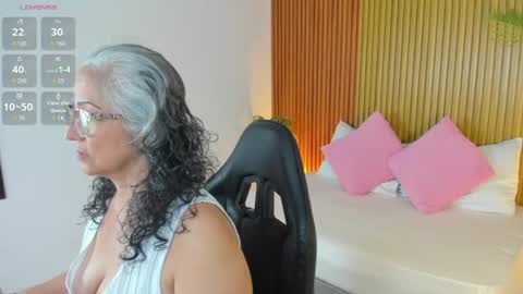 Snapshot of catalina_villan chatting on July 2026 06:54:02 PM C A T A L I N A online show from July 2026 06:54:02 PM