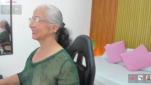 Snapshot of catalina_villan chatting on July 2026 07:12:02 PM C A T A L I N A online show from July 2026 07:12:02 PM