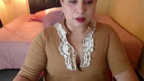 catalinajane1 online show from June 2026 07:42:01 PM