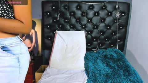 Catalina online show from March 2026 06:19:02 PM