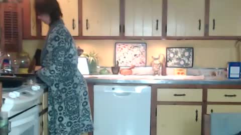 Snapshot of catalystic chatting on October 2025 11:24:02 PM CATALYSTIC online show from October 2025 11:24:02 PM