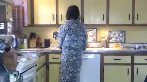 Snapshot of catalystic chatting on October 2025 12:48:02 PM CATALYSTIC online show from October 2025 12:48:02 PM