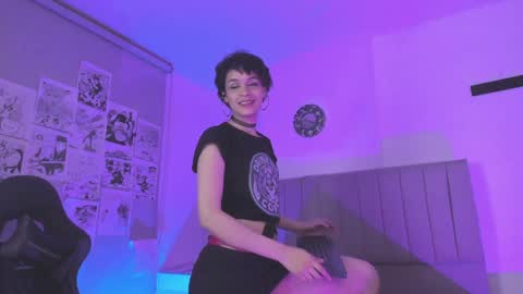 Cat  online show from January 2025 11:29:01 PM