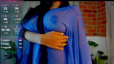 Caterine Zapata  online show from February 2026 06:26:01 AM