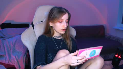Snapshot of cath_dysphoria_ chatting on January 2025 09:05:01 PM CATH online show from January 2025 09:05:01 PM