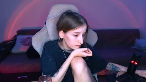 Snapshot of cath_dysphoria_ chatting on February 2025 08:30:01 PM CATH online show from February 2025 08:30:01 PM