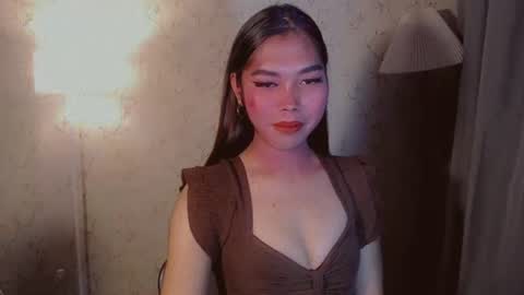 catherine_365 online show from October 2025 06:17:01 PM