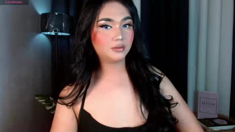 Snapshot of catherine_louise chatting on September 2025 04:38:02 AM cath online show from September 2025 04:38:02 AM