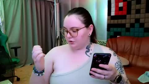 Snapshot of catherineclaire chatting on July 2026 04:16:01 PM catherineclaire online show from July 2026 04:16:01 PM