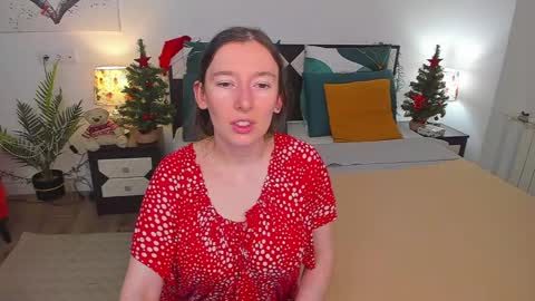 Catrin online show from December 2024 07:26:02 AM