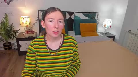 Catrin online show from February 2025 05:04:01 AM