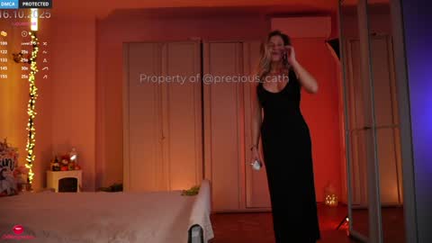 Cathleen online show from October 2025 03:35:01 PM